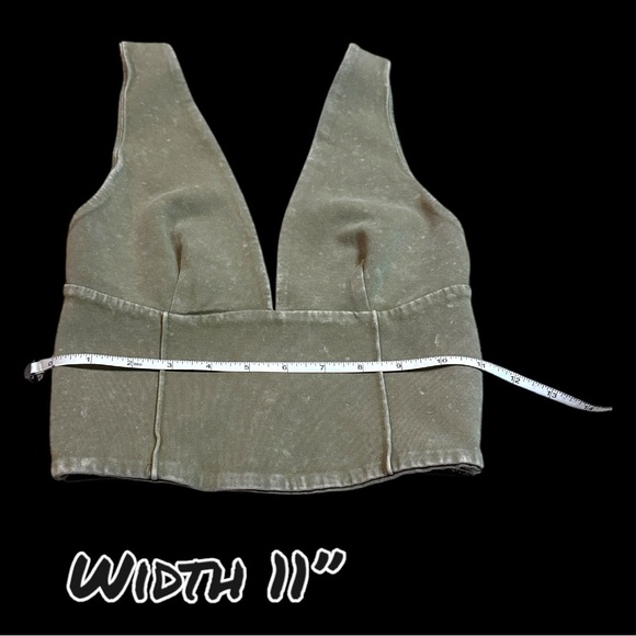 ZARA Cropped Side Zip Halter Top in Vintage Earth Green. Size Small. - Picture 5 of 9